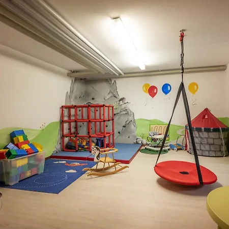 Ferienwohnanlage F5 Mit Hallenbad Und Sauna Apartman
